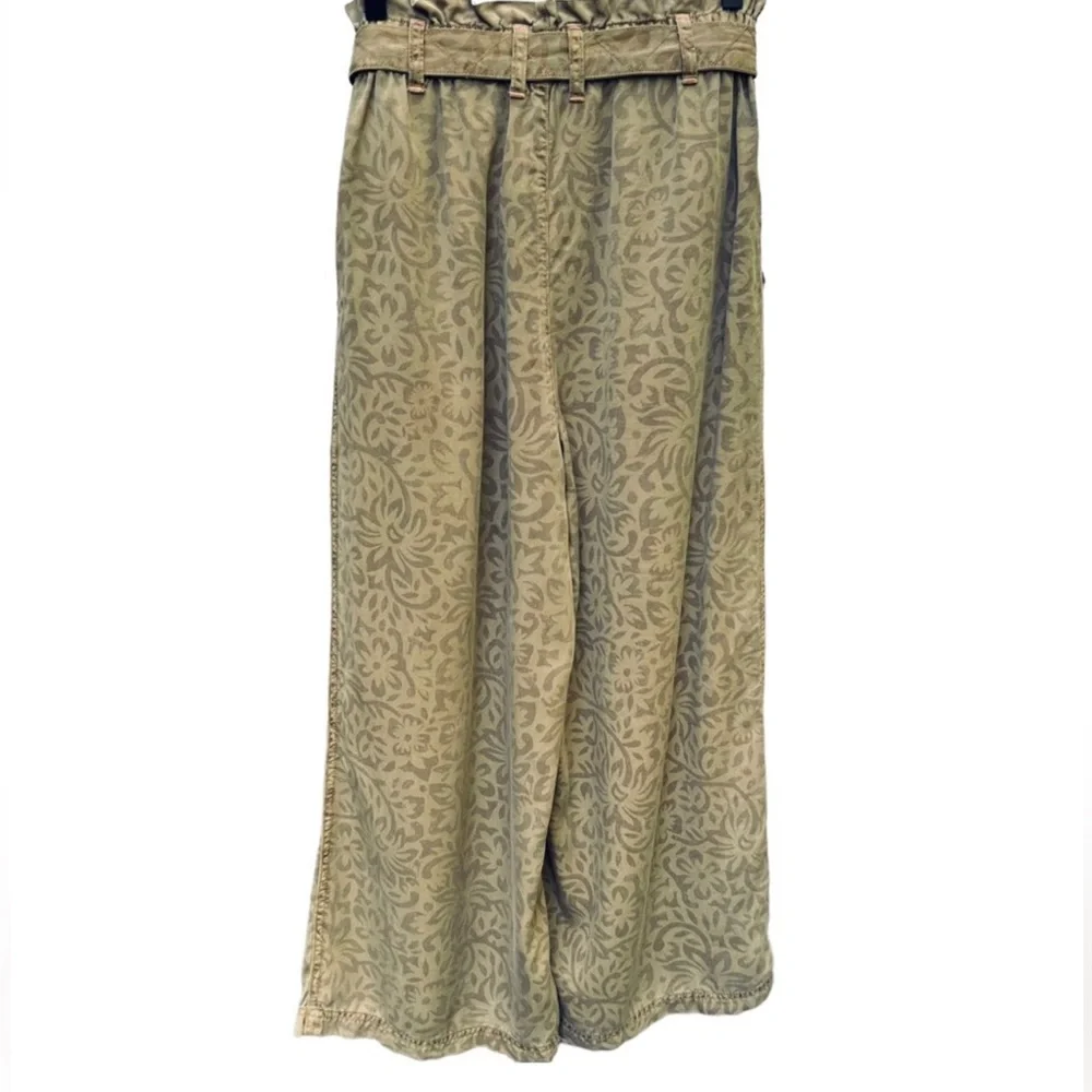 Anthropolgie Pilcro Paperbag Waist Drapey Green Trousers Size XL‎ NWT
